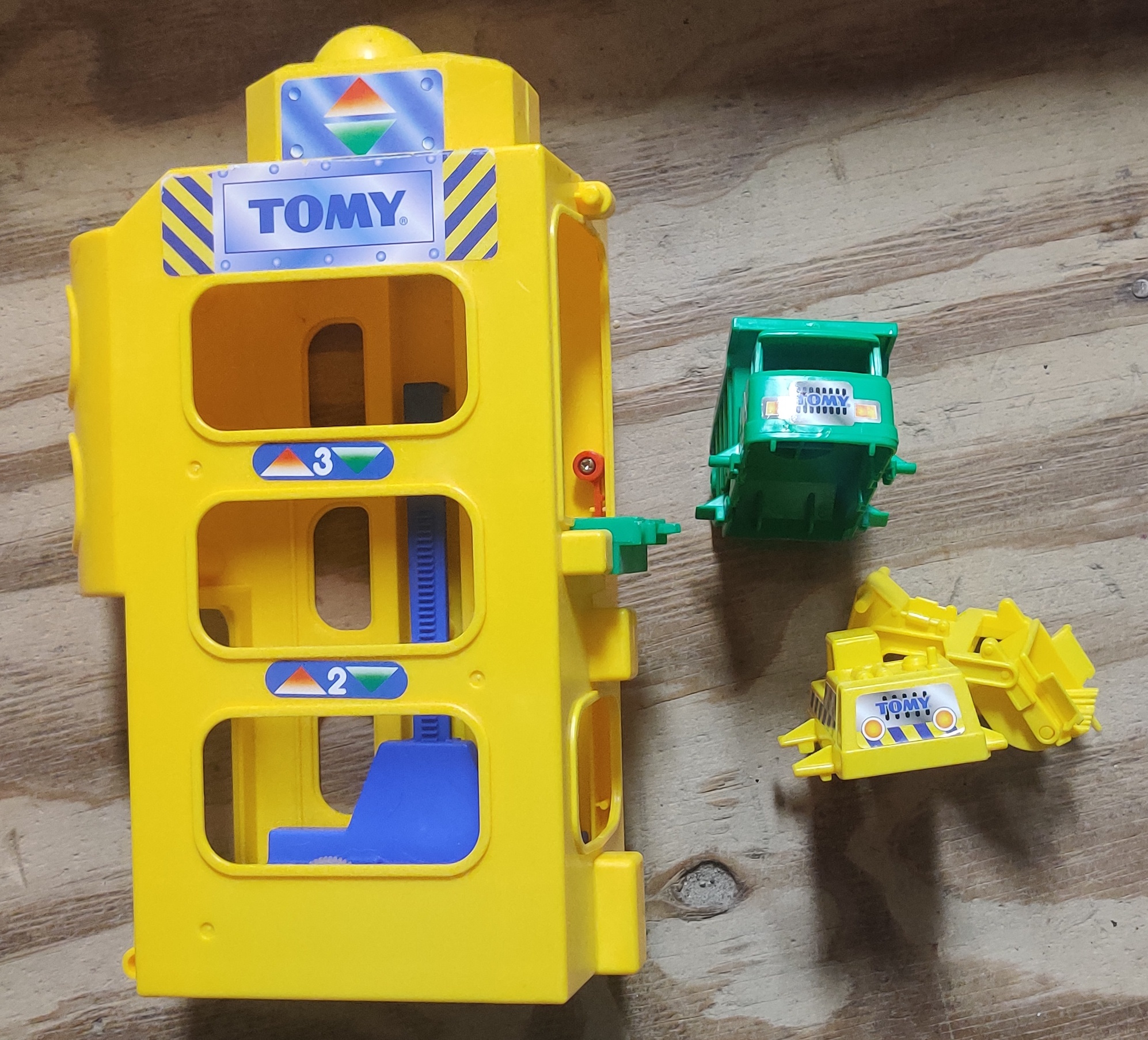 Tomy Big Big Loader